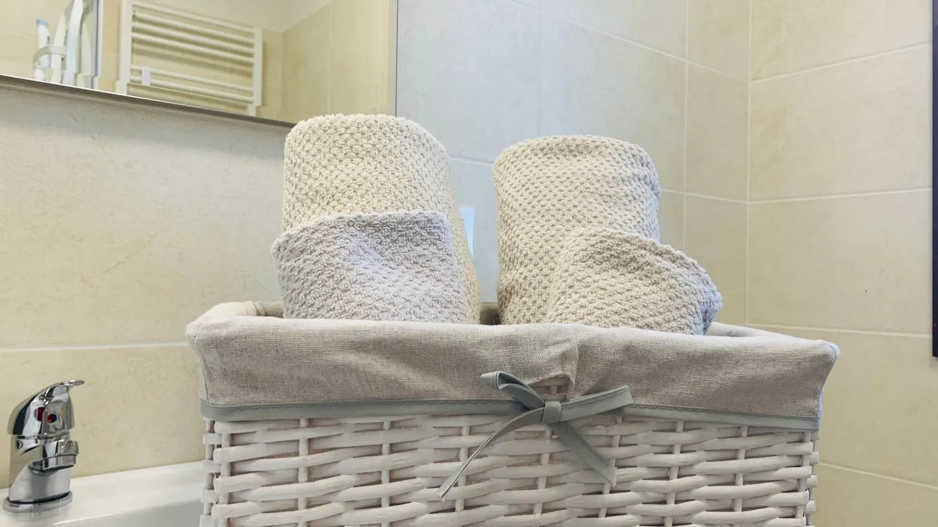 Deny & Carol'S House - App. 33 Apartment Somma Lombardo