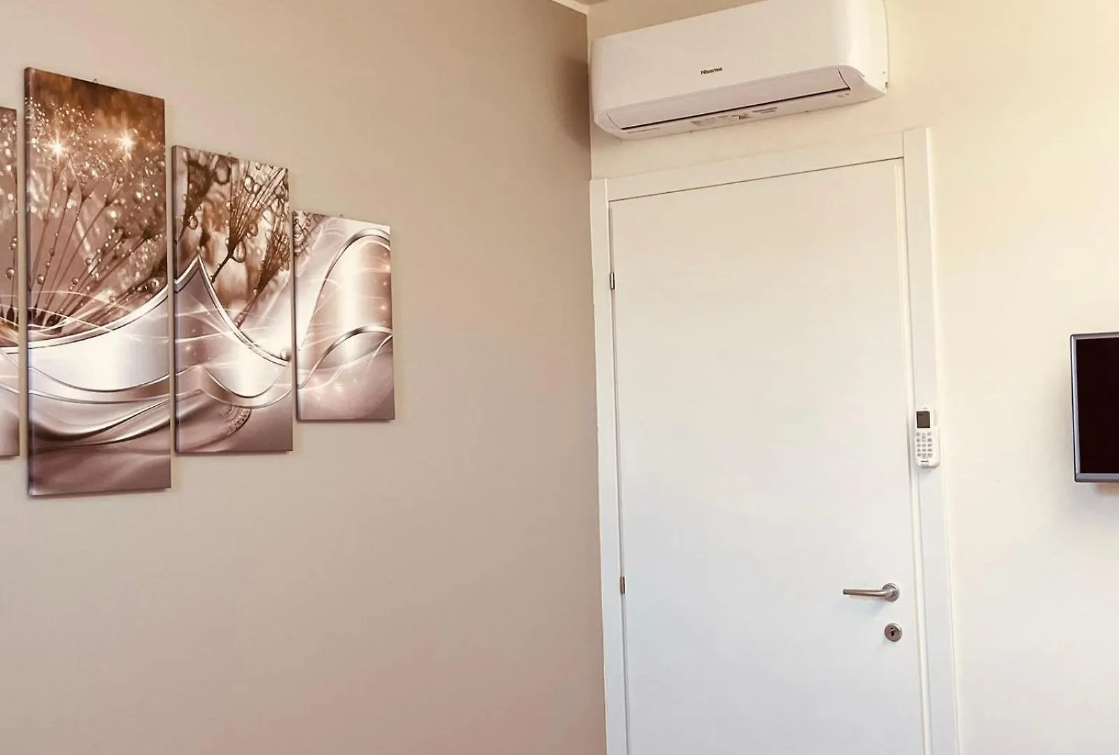 Deny & Carol'S House - App. 33 Apartment Somma Lombardo